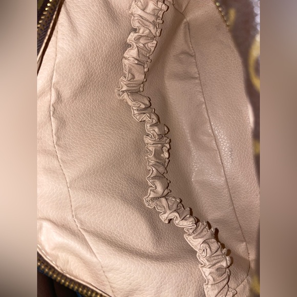 Sold on ig Authentic vintage Louis Vuitton Trouse 28 (makesup pouch) - Picture 5 of 16